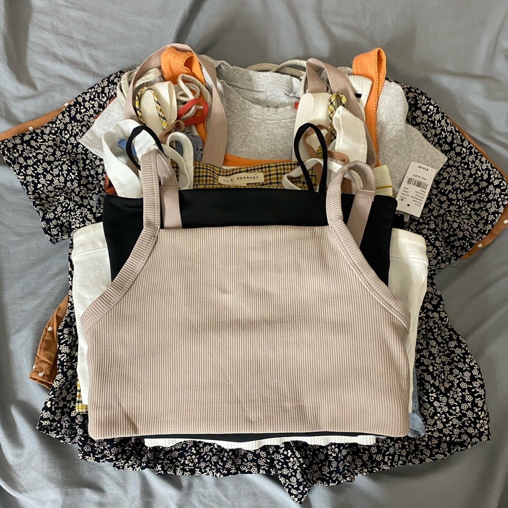 Aerie offline top